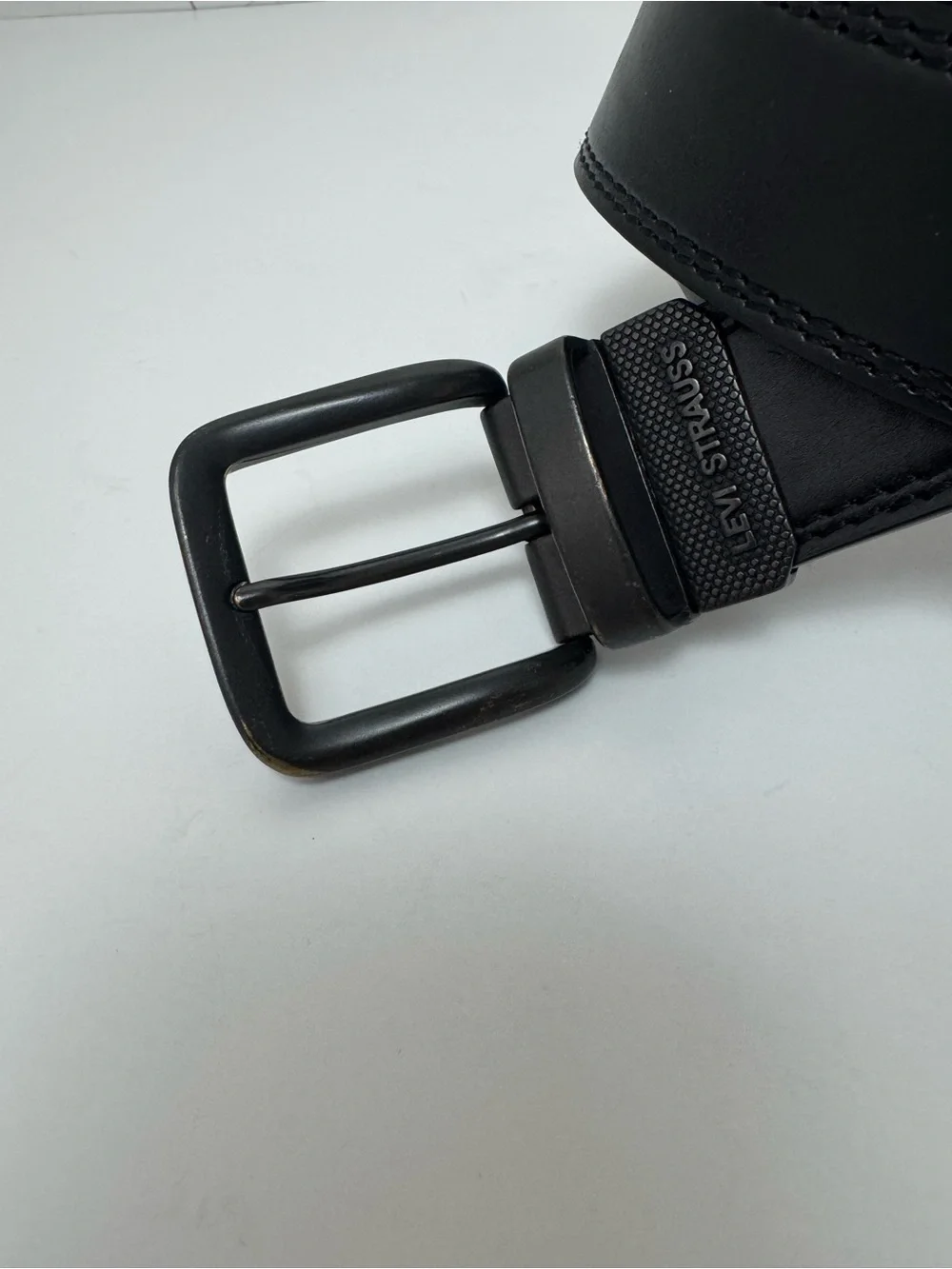 Levi’s Reversible Genuine Leather Belt Black Brown Silver Buckle Size 38/95